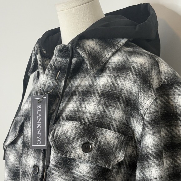 BLANKNYC Hooded Shirt Jacket Small Black White Plaid Flannel Button Front - Picture 9 of 12